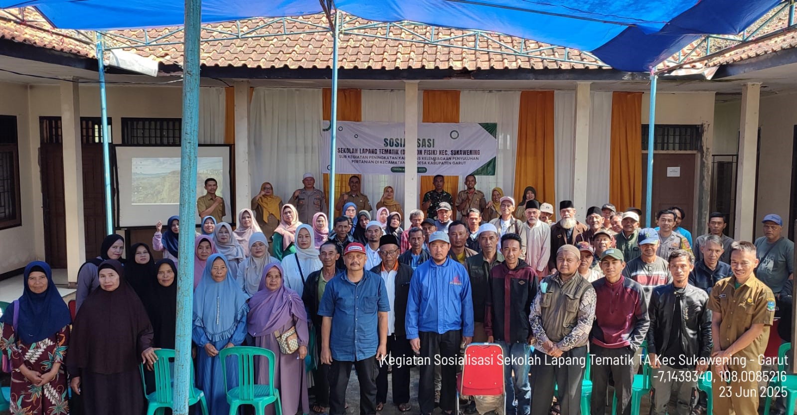 KEGIATAN SOSIALISASI SEKOLAH LAPANG TEMATIK DI BPP KECAMATAN SUKAWENING KABUPATEN GARUT JAWA BARAT