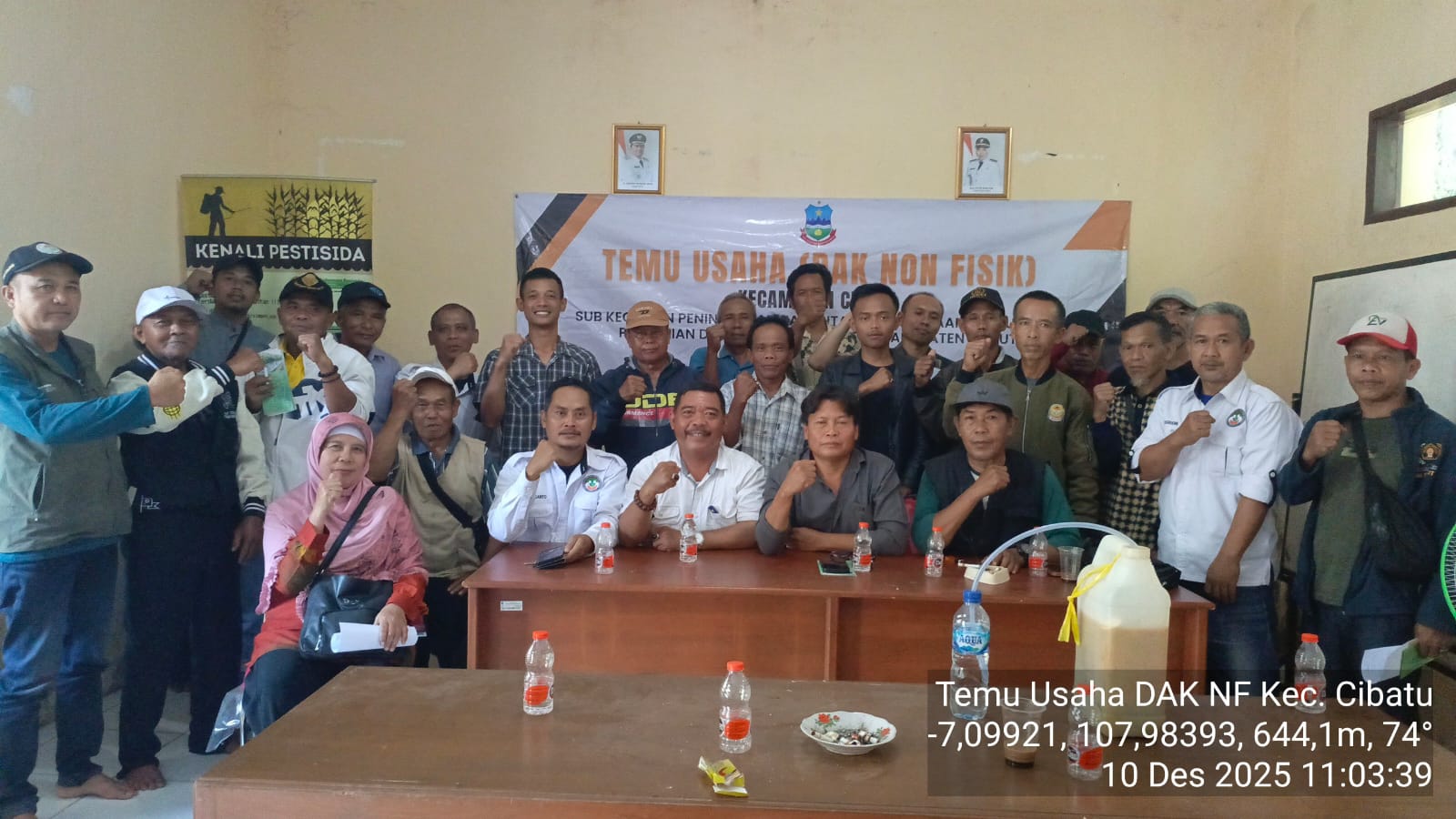 Praktek Pembuatan Poc Dari Kulit Pisang Di BPP Kecamatan Cibatu Garut