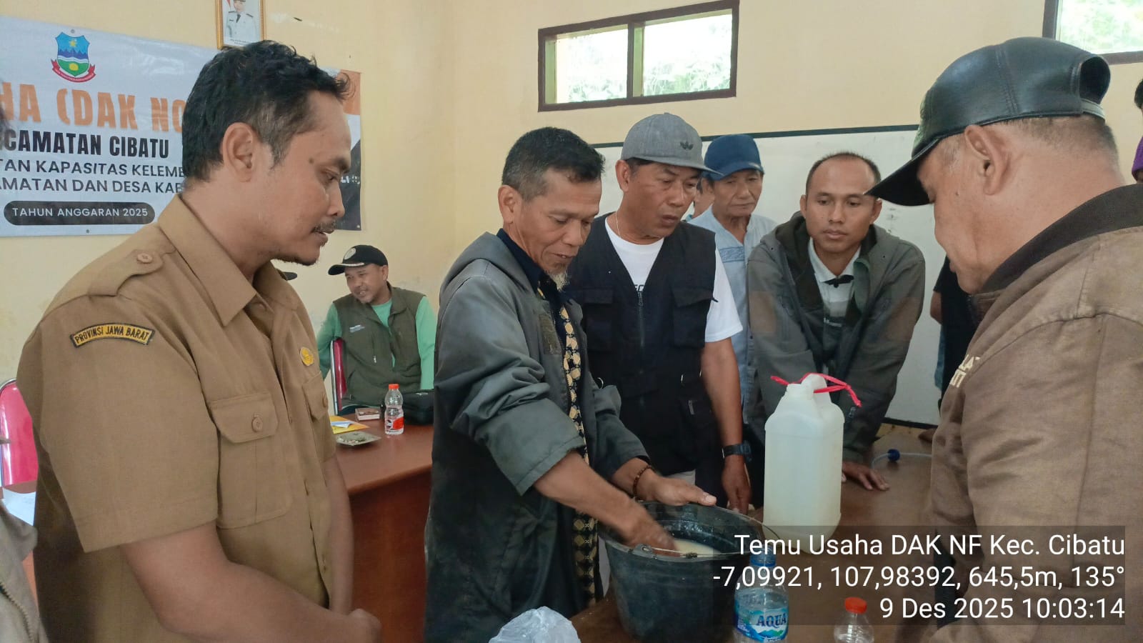 Praktek Pembuatan MOL dari Tape di BPP Kecamatan Cibatu Garut