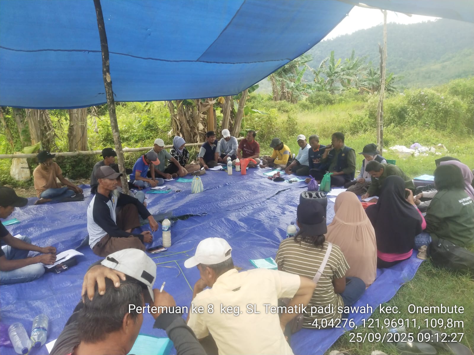PEMBUATAN PUPUK ORGANIK CAIR BERBASIS AIR CUCIAN BERAS 