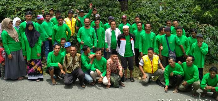 Konsumen Sehat Petani Sejahtera Dengan Pelatihan Pembuatan Pupuk Npk Organik Cair Di Kampung Pantan Lues
