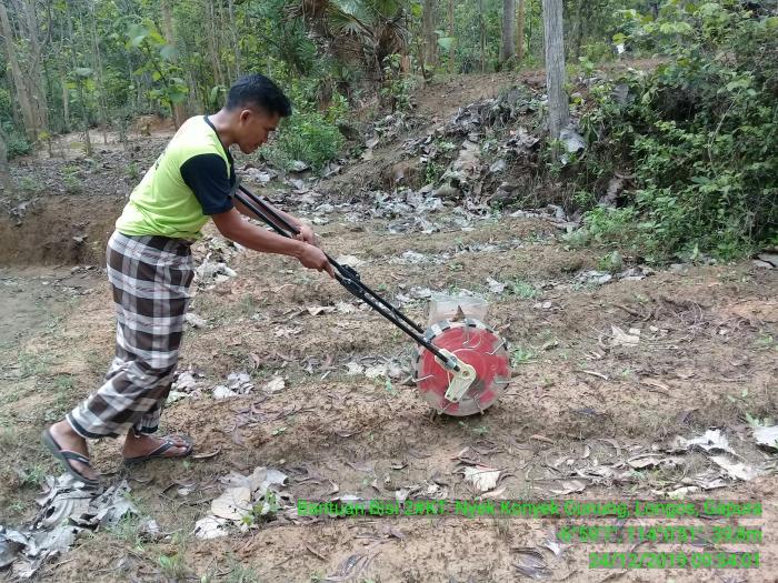 Alat Tanam Jagung : Solusi Mudah dan Praktis Bertanam Jagung Hibrida