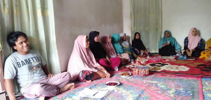  Seleksi Benih Padi di Poktan Samarang, Desa Bajiminasa, Kec. Gantarangkeke, Kab. Bantaeng