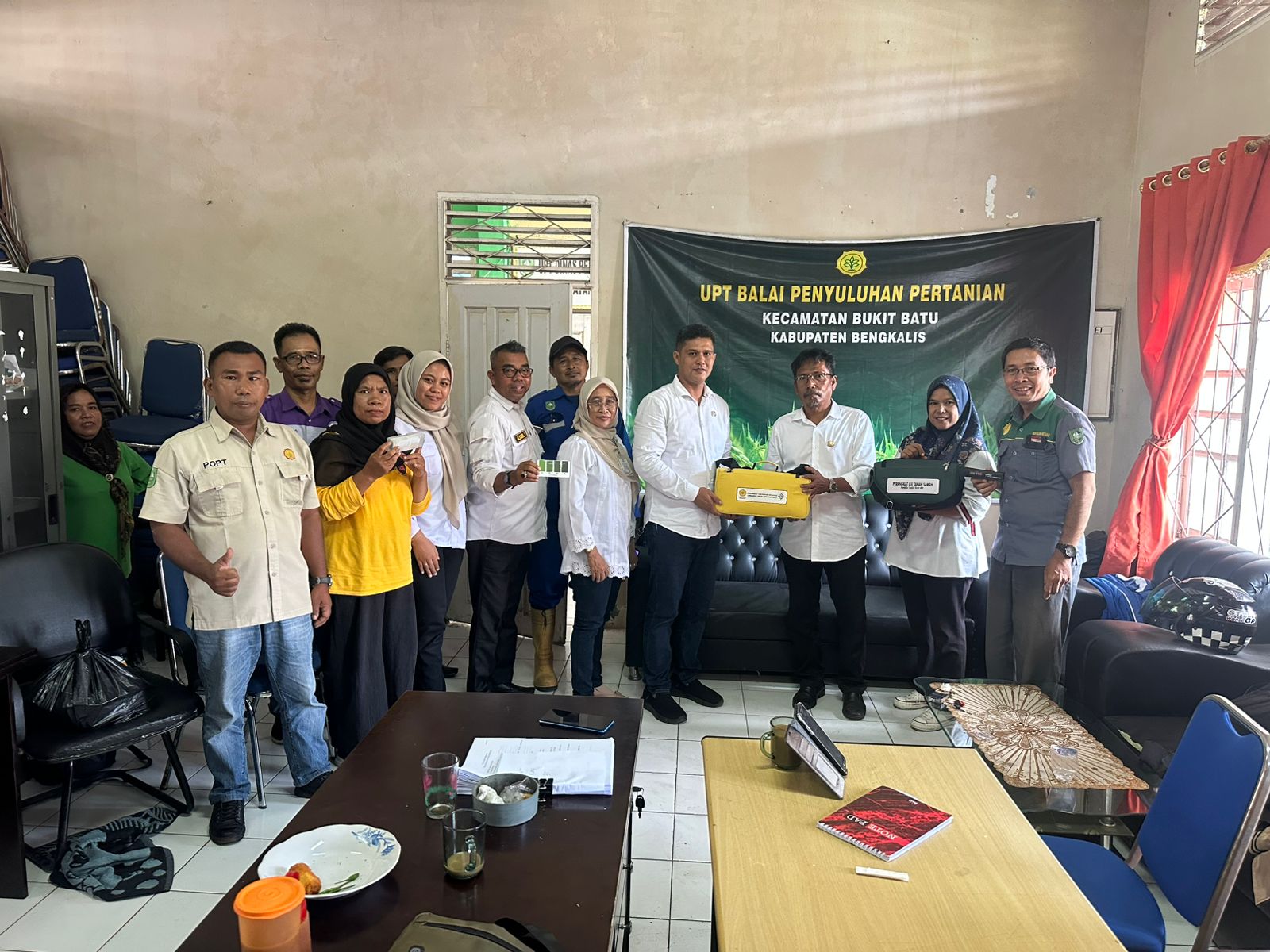 Kepala Bidang Penyuluhan Kabupaten Bengkalis Hadiri Pertemuan Bulanan Penyuluh Di Upt Bpp Kecamatan Bukit Batu