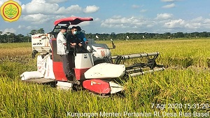 MEMBANGUN PEDESAAN MELALUI KOSTRATANI