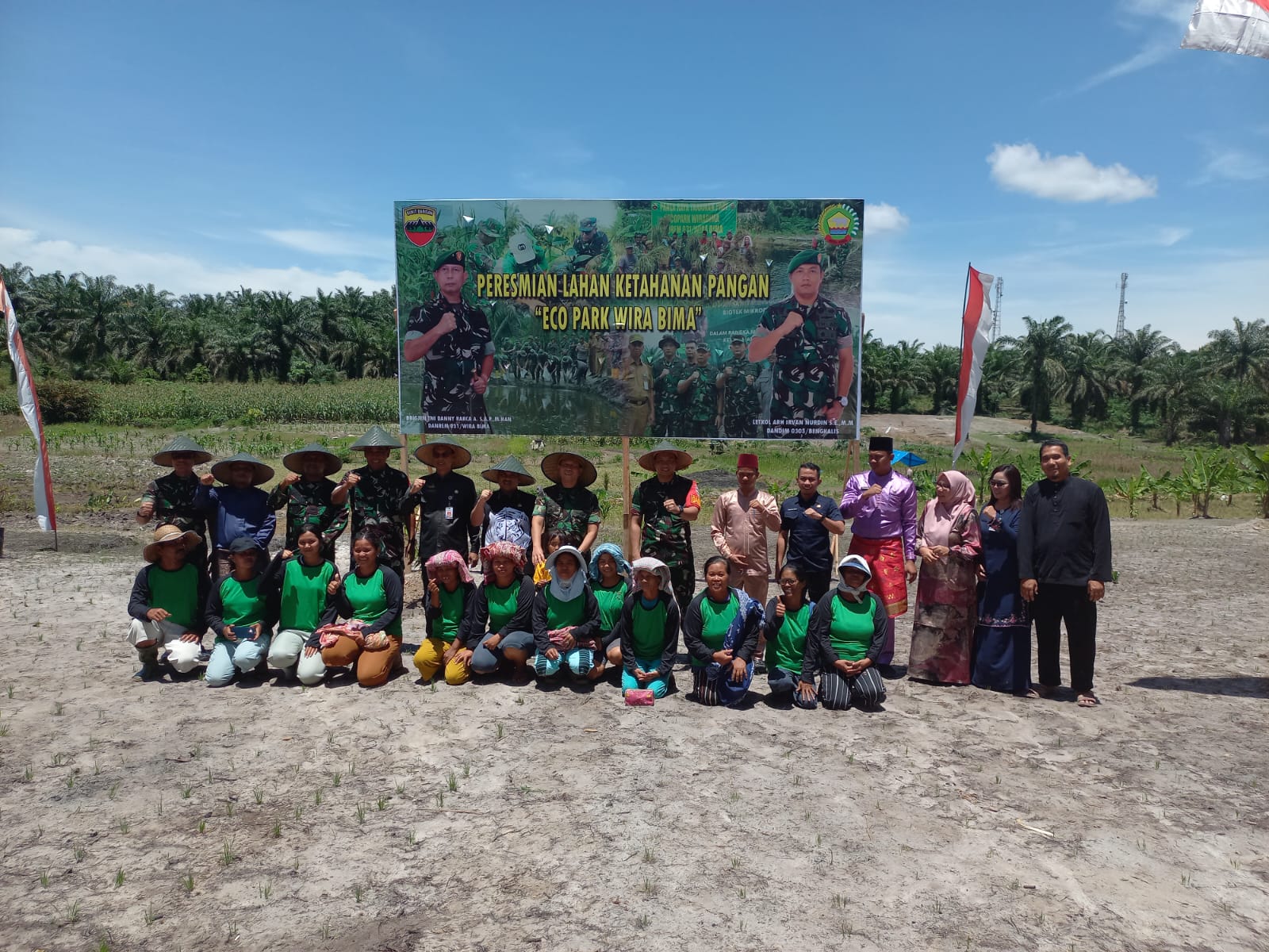 PERESMIAN LAHAN KETAHANAN PANGAN ECO PARK WIRA BIMA DESA KESUMBO AMPAI KECAMATAN BATHIN SOLAPAN KABUPATEN BENGKALIS.