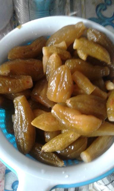 Membuat Manisan Belimbing Wuluh