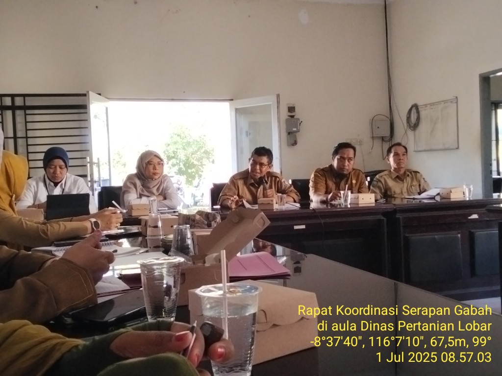 Dinas Pertanian Lombok Barat Gelar Rapat Koordinasi Serapan Gabah Bersama Bulog NTB