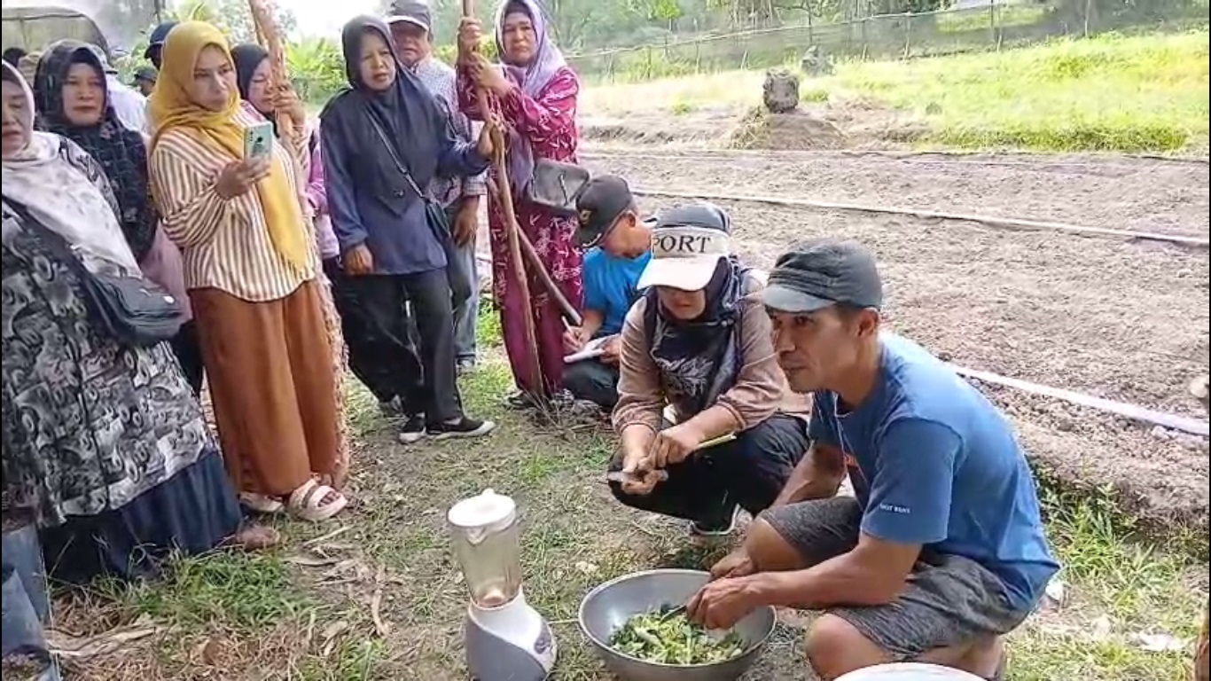 Pestisida Nabati Menguntungkan Bakri