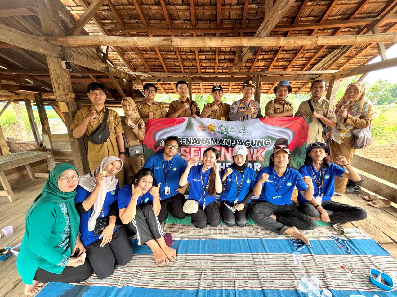 PENANAMAN JAGUNG SERENTAK 1 JUTA HEKTAR KECAMATAN ABUNG BARAT