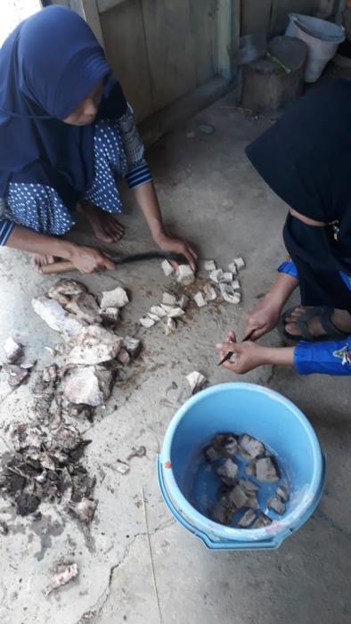 Pembuatan Mol Bonggol Pisang