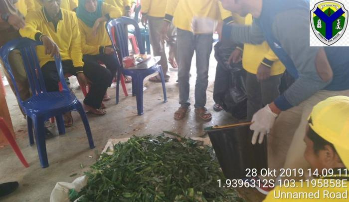 Pemberdayaan  Masyarakat Desa Matagual dalam Pembuatan Silase Untuk Pakan Sapi