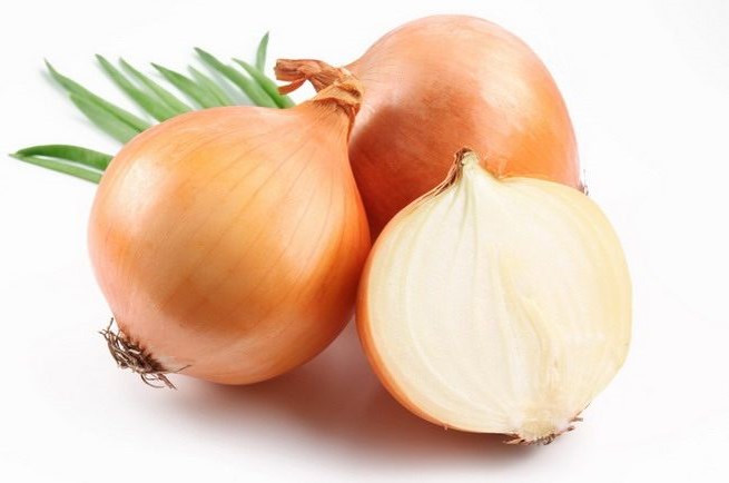 KANDUNGAN NUTRISI PADA BAWANG PUTIH