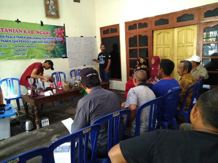 penanganan pasca panen dan pengolahan kopi di kelompoktani jamandiri kencana desa ngrayudan kecamatan jogorogo kabupaten ngawi