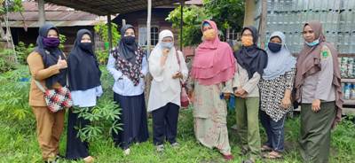 KUNJUNGAN DINAS PANGAN TANAMAN PANGAN DAN HORTIKUTURA PROVINSI RIAU DI KELOMPOK WANITA TANI CEMPAKA