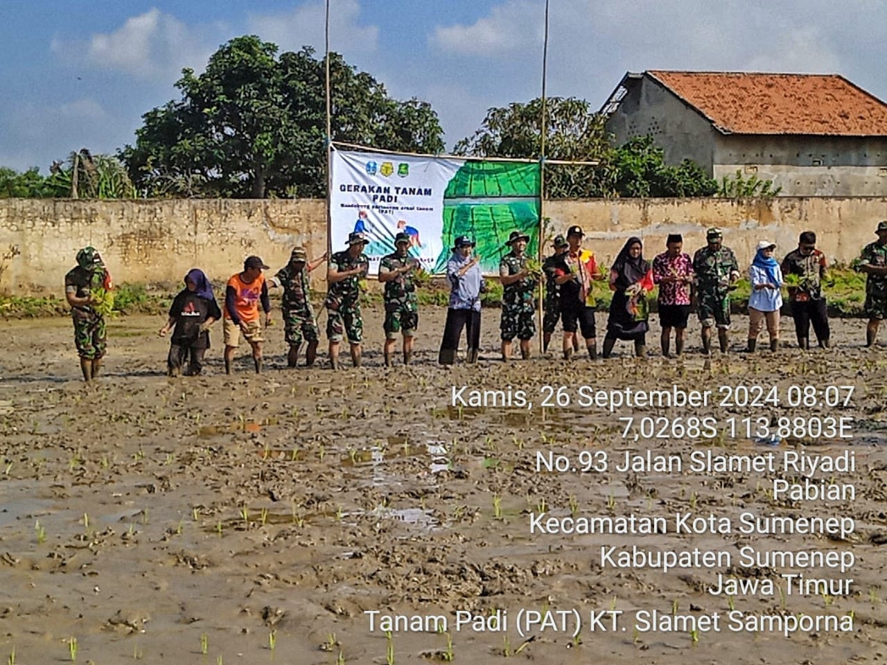 KEMENTAN Ã¢â‚¬DKPP KABUPATEN SUMENEP LAKUKAN GERAKAN TANAM PADI PAT DAN POMPANISASI