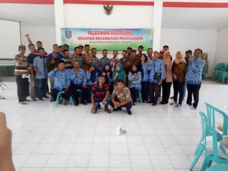 PELATIHAN PEMUDA  TANI  UPAYA MENDORONG REGENERASI TANI DI MOJOAGUNG