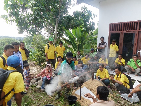 PESTISIDA NABATI DARI SEKAM PADI