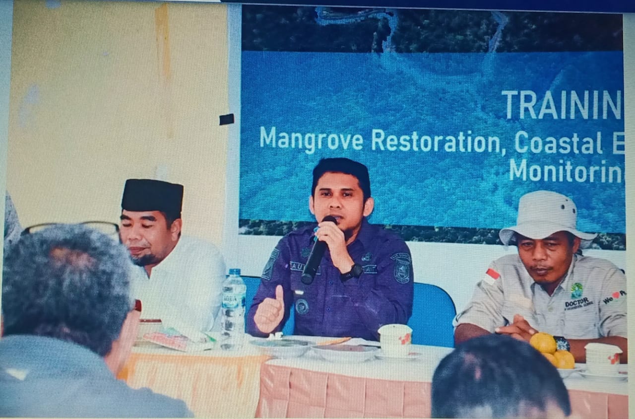 Camat Bengkalis Buka Pelatihan Restorasi Mangrove dan Pemantauan Kenaikan Air Laut